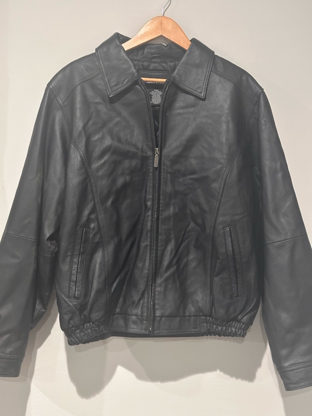 Women’s Black Genuine Leather Jacket M/M Cropped Zip Front Quilted Lined